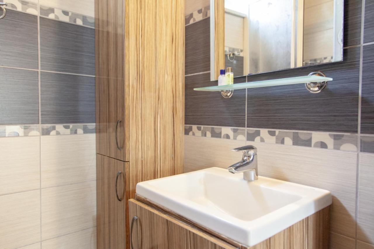 Dolunay Apart Hotel Cirali Bagian luar foto