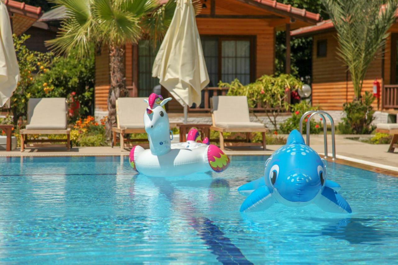 Dolunay Apart Hotel Cirali Bagian luar foto